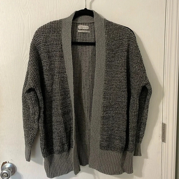 Urban Outfitters dark gray knit cotton blend sweater cardigan oversized medium - Picture 1 of 5